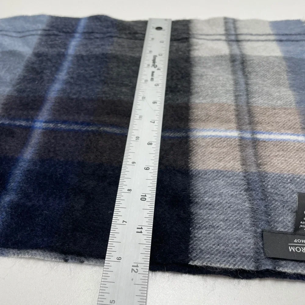 Nordstrom Mens Shop 100% Cashmere Scarf Blue Grey Plaid Fringed Winter Neckwear
